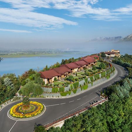 Taj Dal View Srinagar Otel Dış mekan fotoğraf