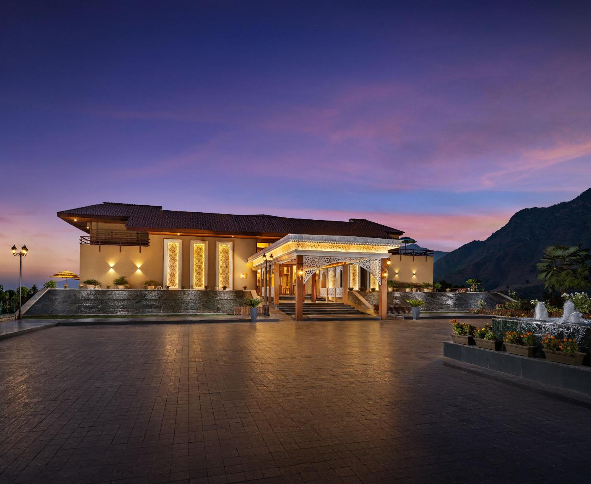Taj Dal View Srinagar Otel Dış mekan fotoğraf
