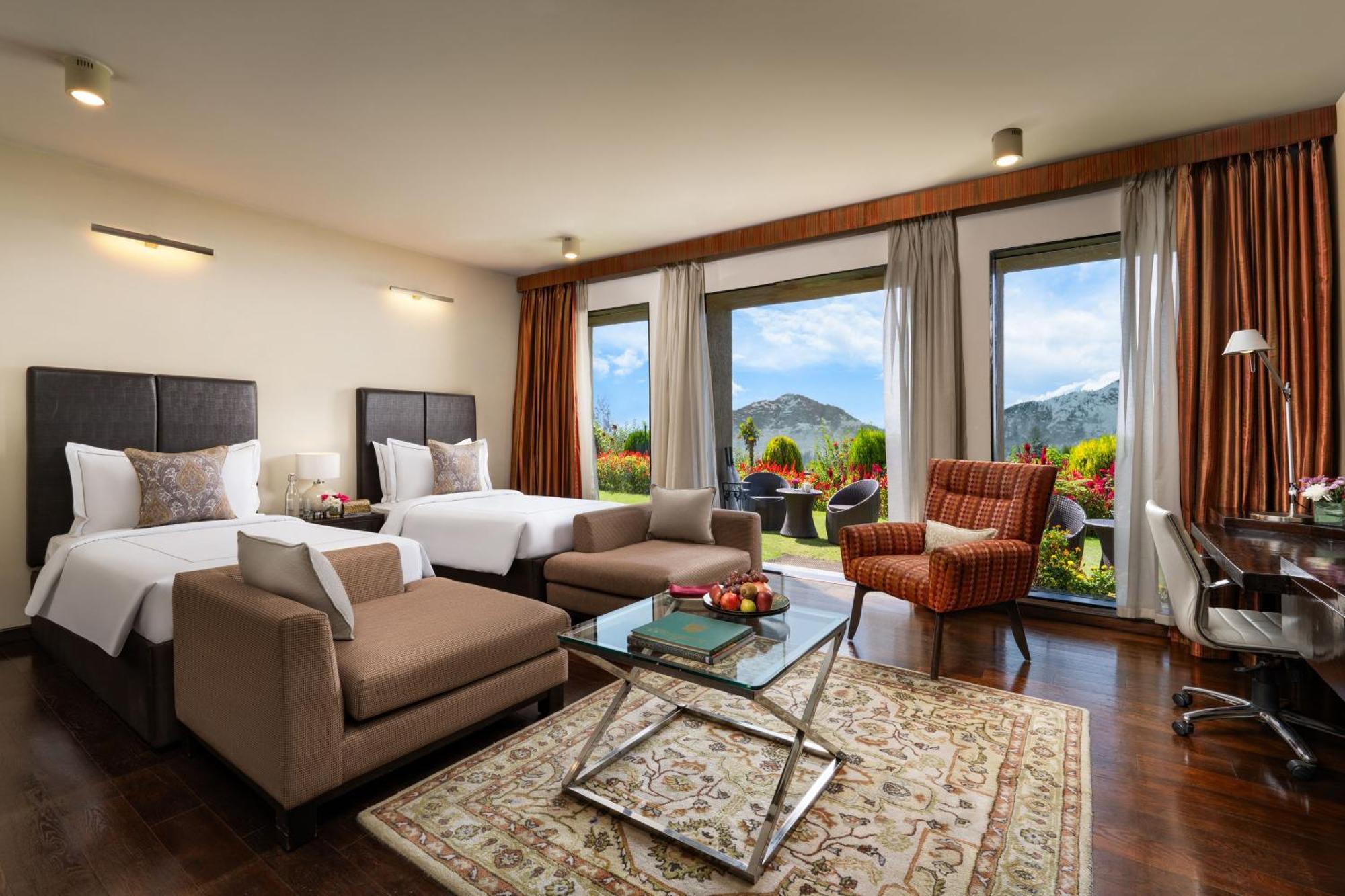 Taj Dal View Srinagar Otel Dış mekan fotoğraf