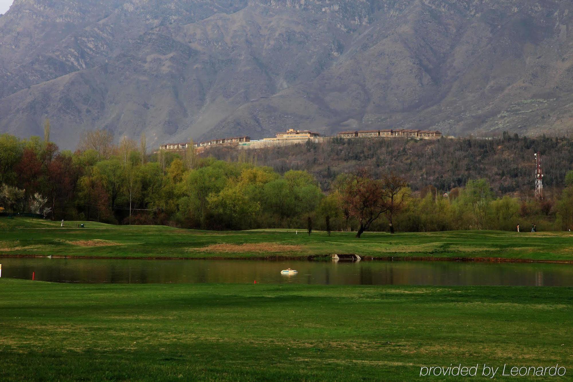 Taj Dal View Srinagar Otel Dış mekan fotoğraf
